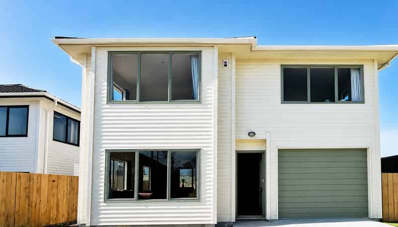 36B Horokiwi Road West, Newlands
