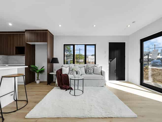 67B Russell Road, Manurewa