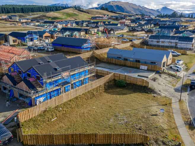 5 Craigie Burn Lane, Wanaka