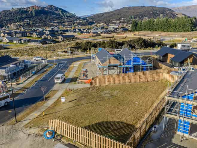 5 Craigie Burn Lane, Wanaka