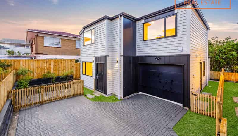 32C Grande Vue Road, Hillpark