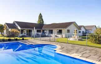 64 Athlone Drive, Cambridge