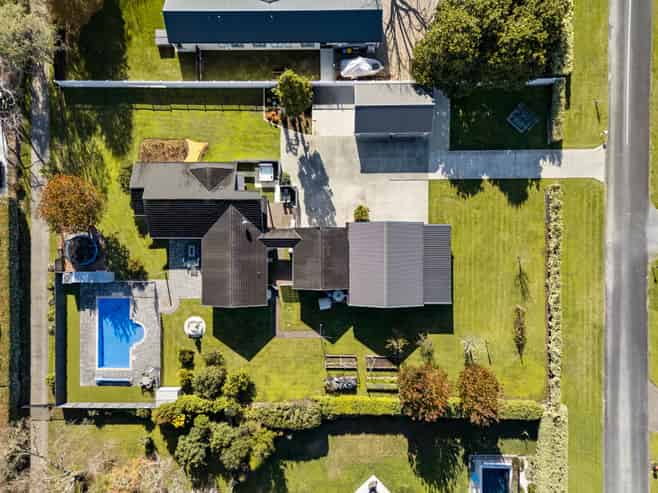 64 Athlone Drive, Cambridge