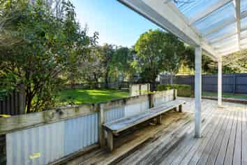 2 Gloucester Street, Silverstream