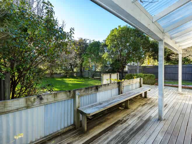 2 Gloucester Street, Silverstream