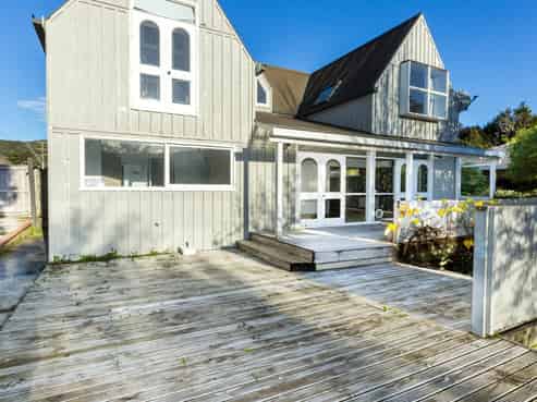 2 Gloucester Street, Silverstream