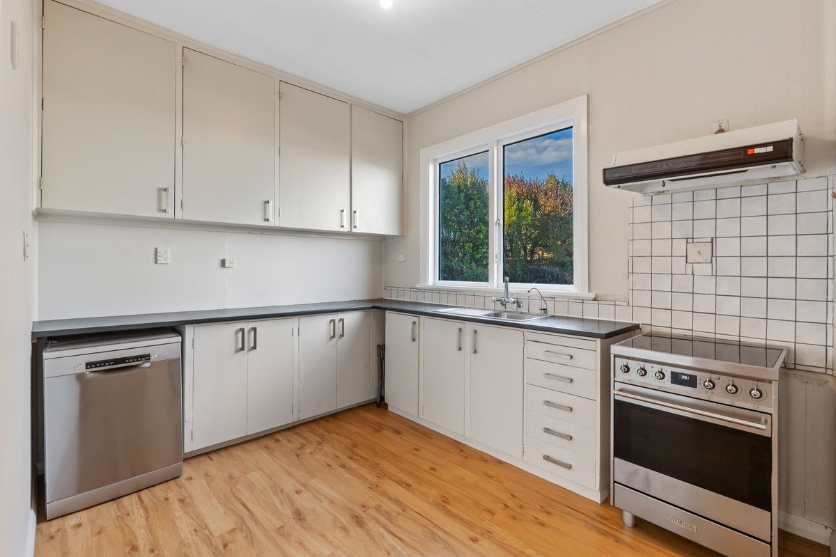 Charming Home Offering Flexible Family Living - Altro