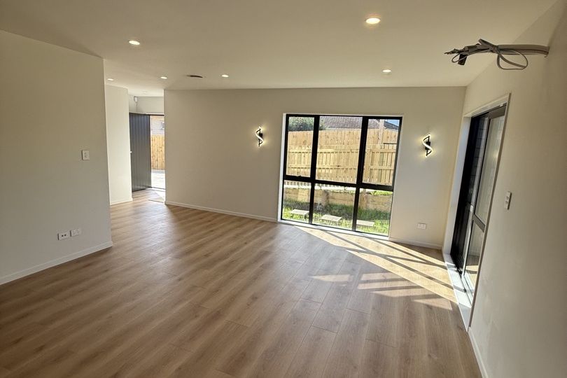 Spacious 4-Bedroom Family Home in Sought-After Hillpark Location - Widok 5