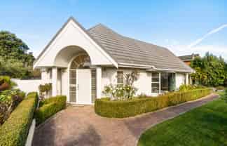 38 Joseph Banks Drive, Whitby