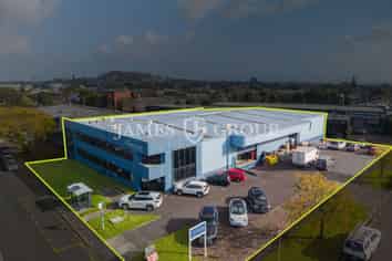 RARE INDUSTRIAL OPPORTUNITY IN MORNINGSIDE