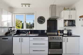 184 Guppy Road, Taradale
