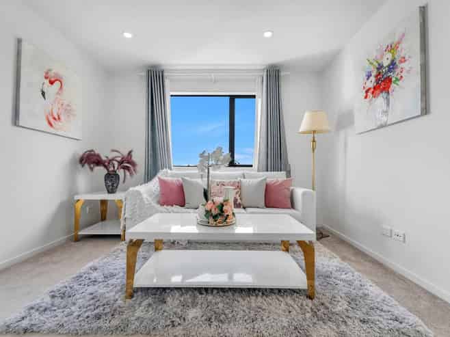 7 Waite Avenue, Mount Albert