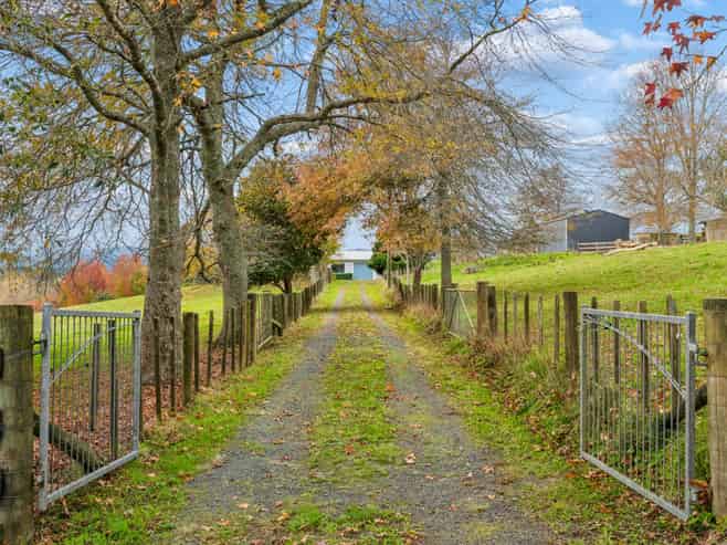 1984 Hunua Road, Hunua