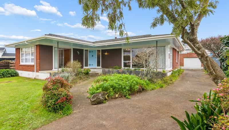 21 Fairview Avenue, Papakura