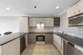 60/51 Ireland Road, Mount Wellington