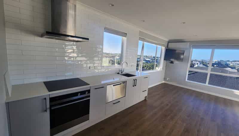 30 Karo Road, Beachlands