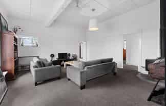 802 New North Road, Mount Albert