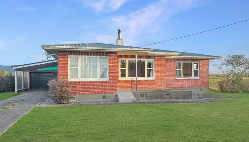 292 Tararua Road, Levin