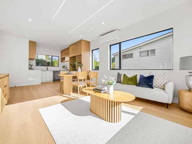 Lot 1&2/832 East Coast Road, Oteha