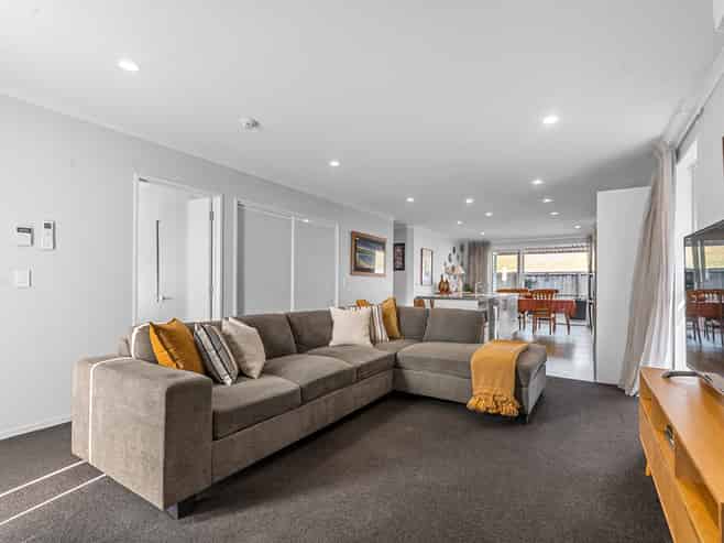 5 Tippet Crescent, Wigram