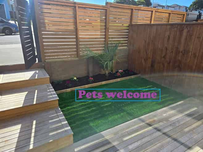 103 Trias Road, Totara Vale