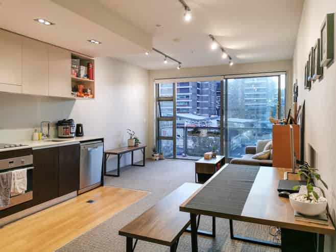 210/80 Riddiford Street , Newtown