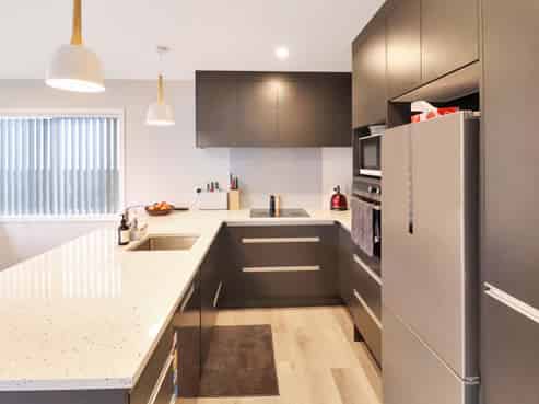 6 Okoutu Lane, Moera