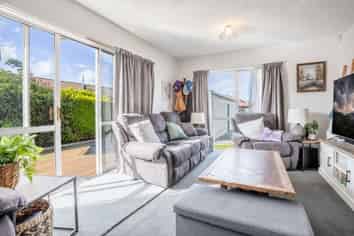 73 Arcon Dr, Broomfield