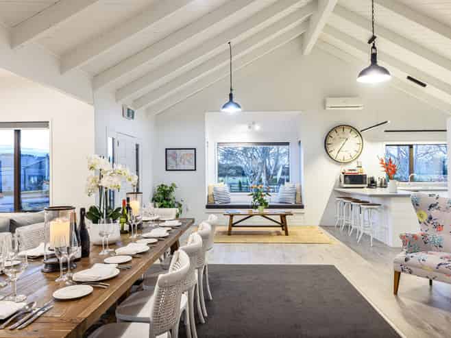 Luxury Lakeview Boutique Lodge