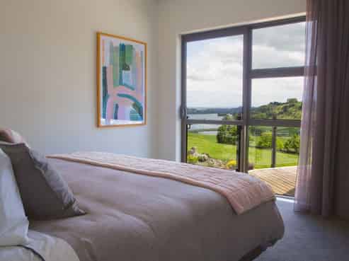Luxury Lakeview Boutique Lodge