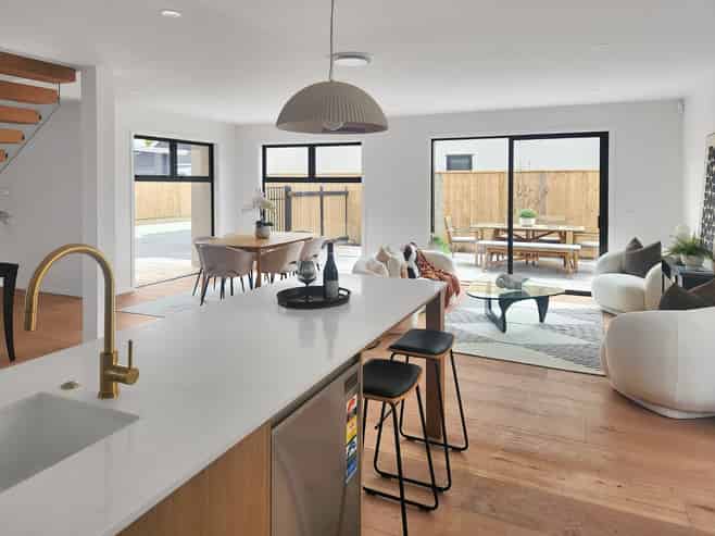 C/8 Maire Street, Woburn