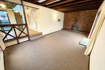 34A Woodham Drive, Allenton