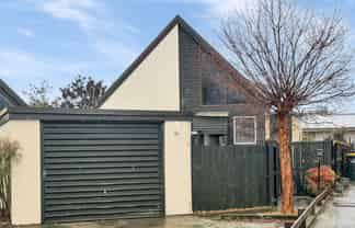 34A Woodham Drive, Allenton