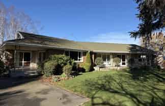 55 Peters Street, Hinds