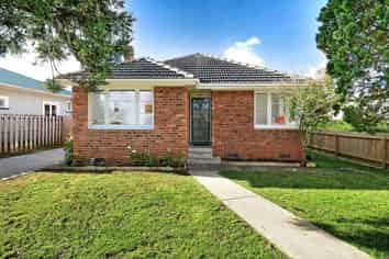 7 Walter street, Mangere East