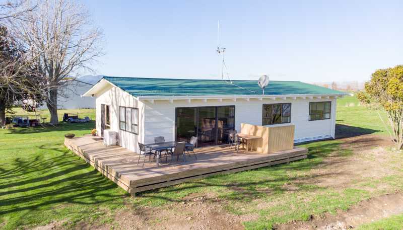 2080 State Highway 25, Orongo