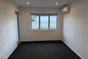3/40A Belt Road, New Plymouth