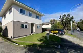 73a Stewart Drive, Newlands
