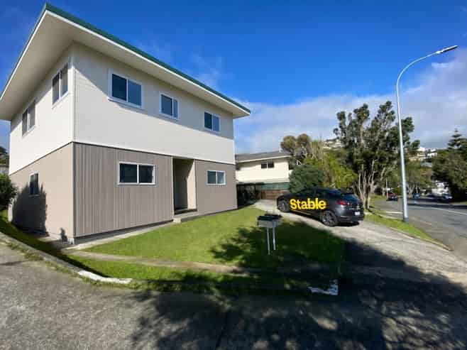 73a Stewart Drive, Newlands