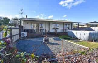 22 Fisher Place, Carterton
