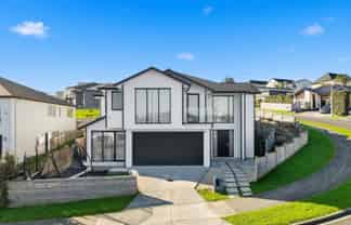 18 Takurua Terrace, Orewa