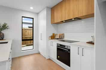 8 Nicolson Street, Allenton