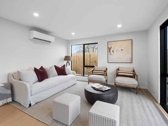8 Nicolson Street, Allenton