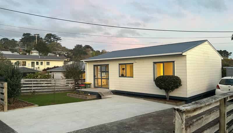 33 Puriri Street, Helensville