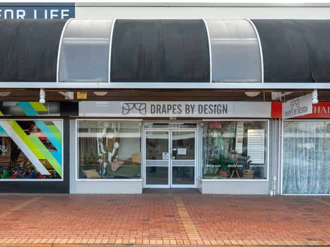 Step onto the Commercial Property Investment Ladder