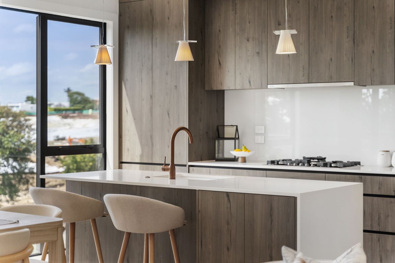 Luxe Remuera living: 4 brand new homes - View 3