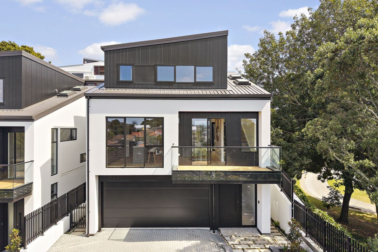 Luxe Remuera living: 4 brand new homes - View 2