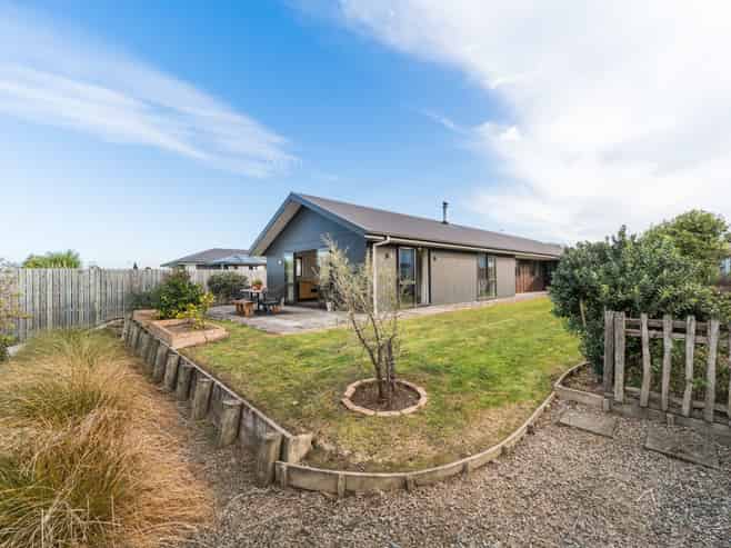26 Poplar Grove, Feilding
