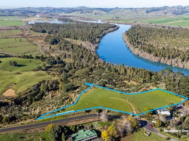 307 Cameron Town Road, Buckland