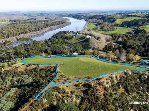 307 Cameron Town Road, Buckland